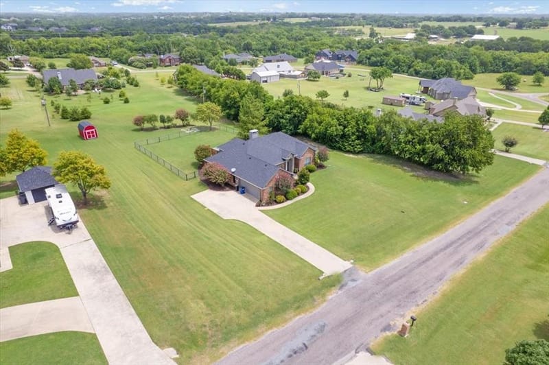 146 Derby Drive, Van Alstyne TX 75495 - Photo 3