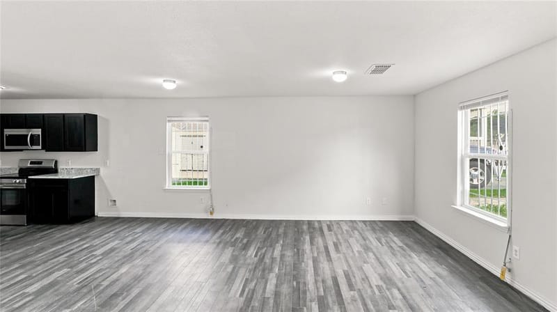 3204 Avenue L, Fort Worth TX 76105 - Photo 11
