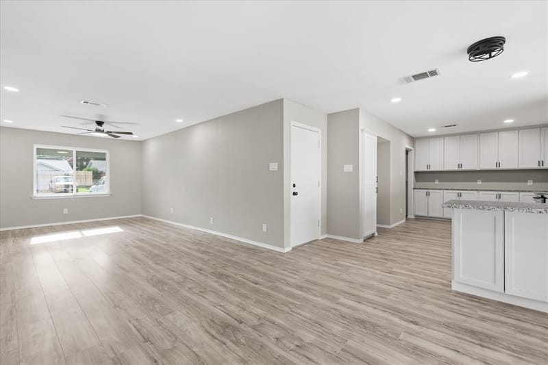 857 Twilight Trail, Grapevine TX 76051 - Photo 11