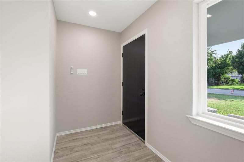 857 Twilight Trail, Grapevine TX 76051 - Photo 4