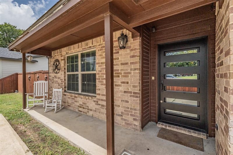 8015 Leigh Ann Drive, Dallas TX 75232 - Photo 7