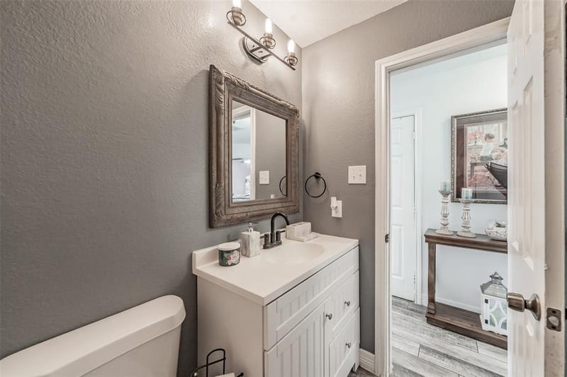 8015 Leigh Ann Drive, Dallas TX 75232 - Photo 20