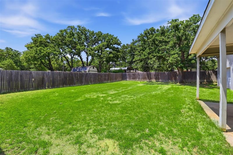 2103 Fair Oaks Drive, Bridgeport TX 76426 - Photo 32