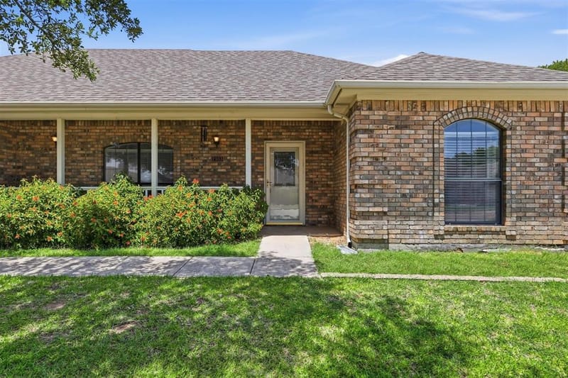 2103 Fair Oaks Drive, Bridgeport TX 76426 - Photo 4