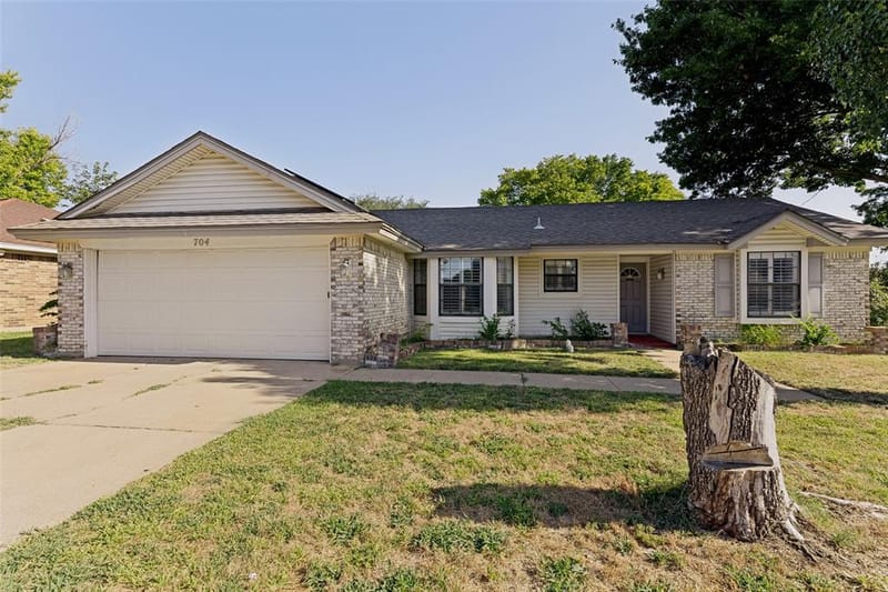 704 Short Street, Saginaw TX 76179