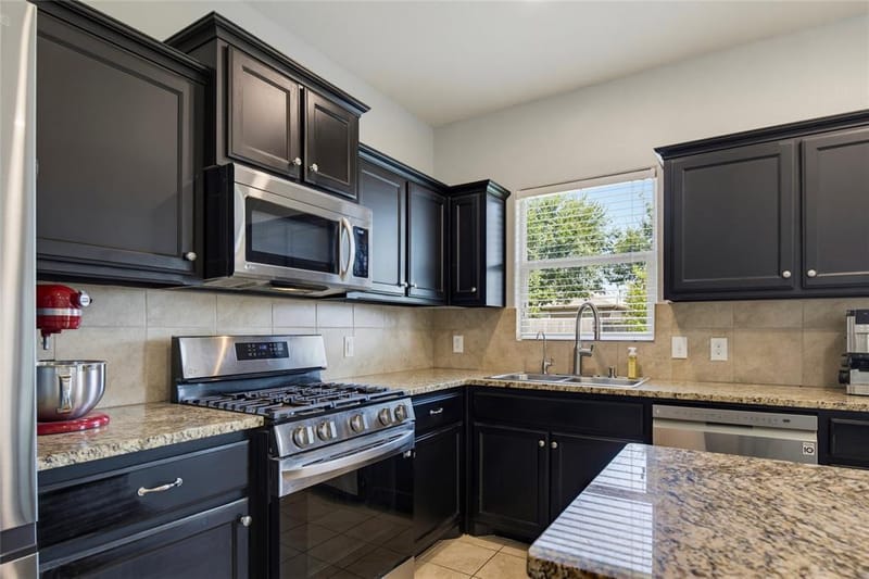 753 Rutherford Drive, Crowley TX 76036 - Photo 12