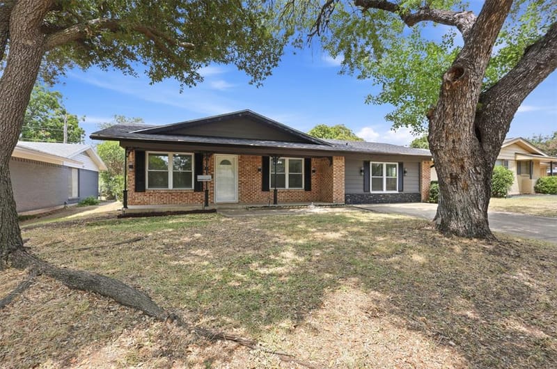 12319 Sunland Street, Dallas TX 75218