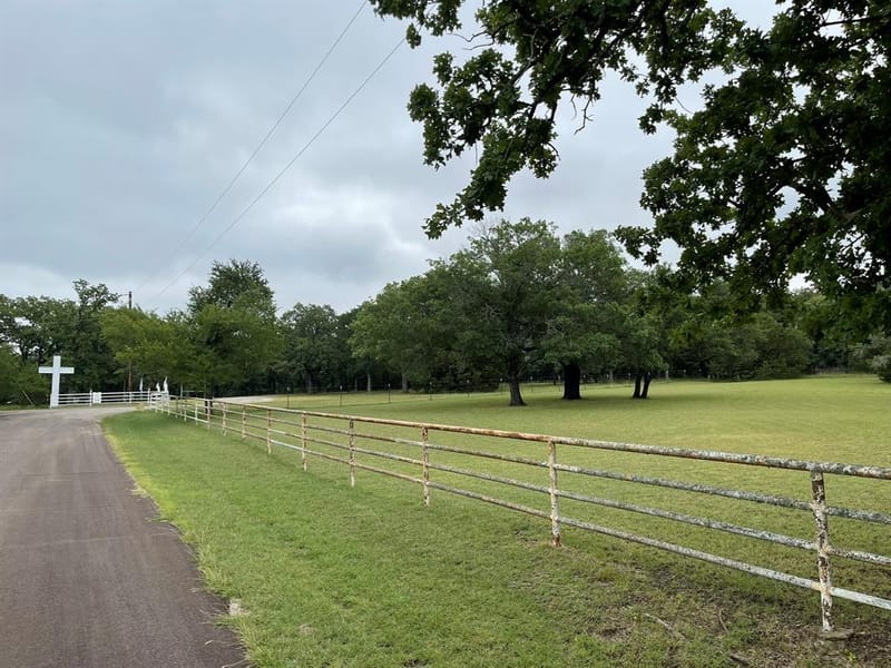 296 E Bluff Springs Road, Fort Worth TX 76108 - Photo 23