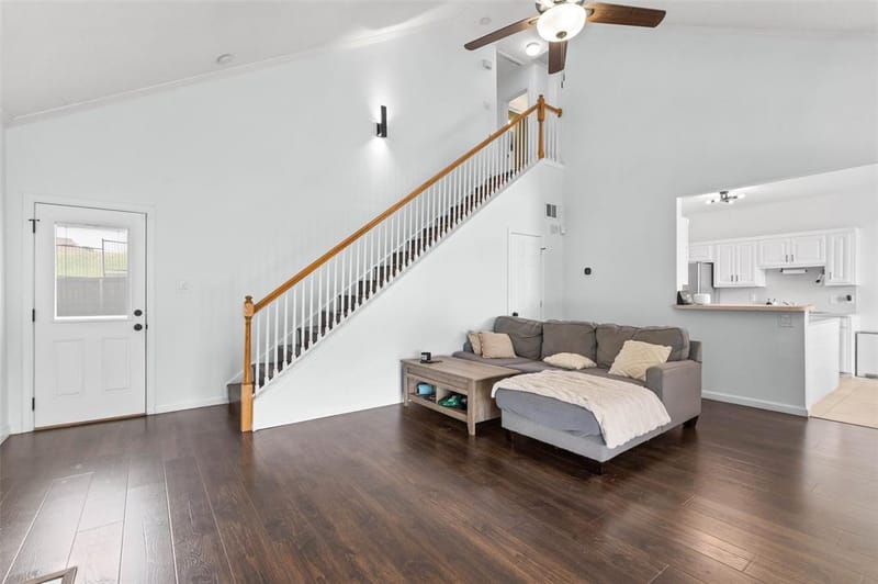 4100 Creekhollow Drive, Carrollton TX 75010 - Photo 9
