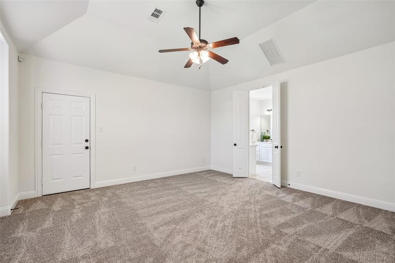 932 Champions Court, Roanoke TX 76262 - Photo 16