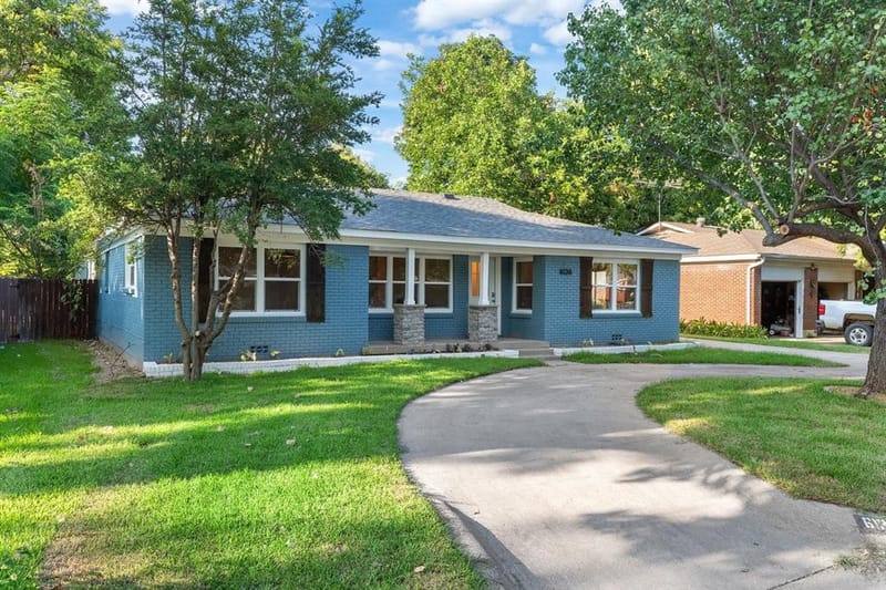 6136 Walnut Drive, Fort Worth TX 76114 - Photo 4