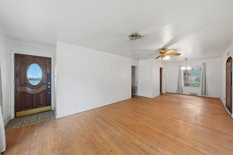 3275 S Edgefield Avenue, Dallas TX 75224 - Photo 5
