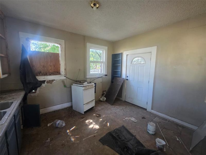 1100 E Walker Street, Breckenridge TX 76424 - Photo 9