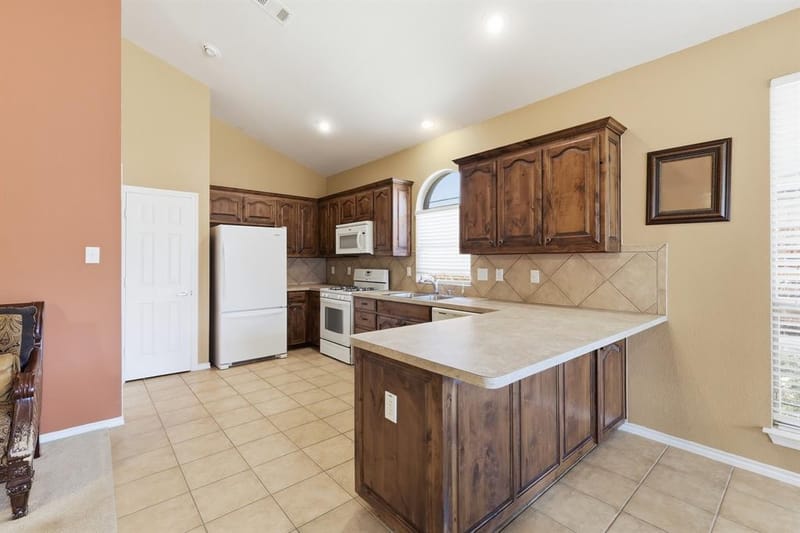 10120 Bull Run, Fort Worth TX 76177 - Photo 9