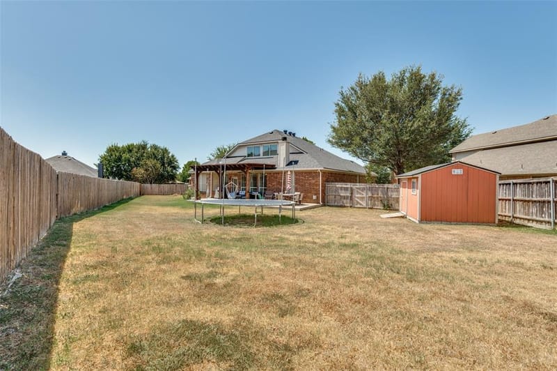 702 Champlain Court, Midlothian TX 76065 - Photo 23