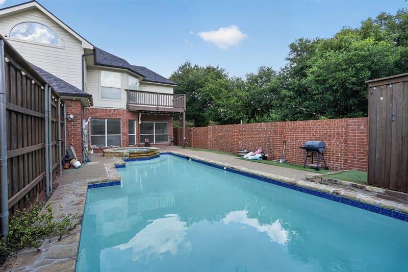 10201 Perkins Drive, Irving TX 75063 - Photo 36