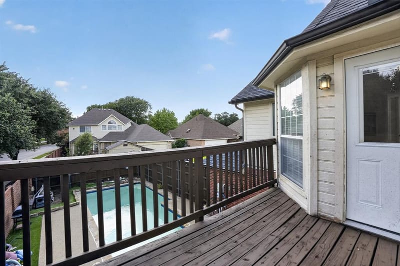 10201 Perkins Drive, Irving TX 75063 - Photo 32