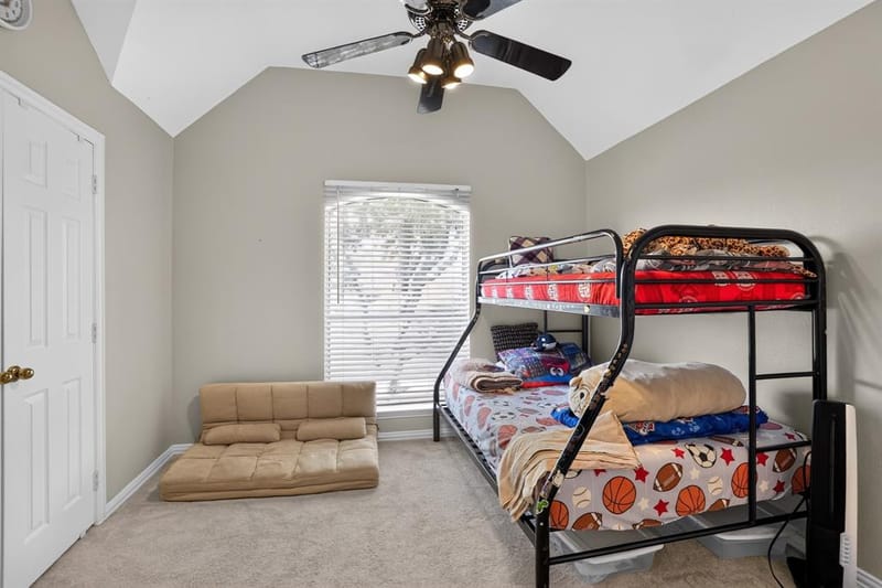 10201 Perkins Drive, Irving TX 75063 - Photo 14