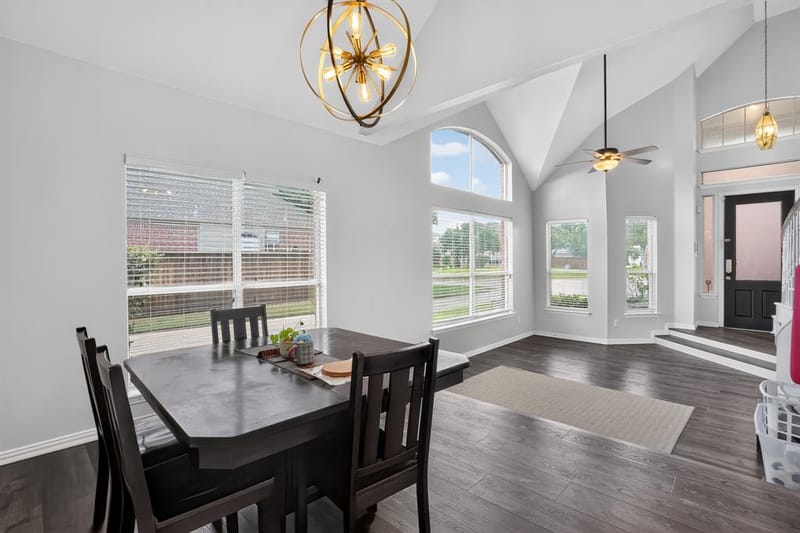 10201 Perkins Drive, Irving TX 75063 - Photo 11