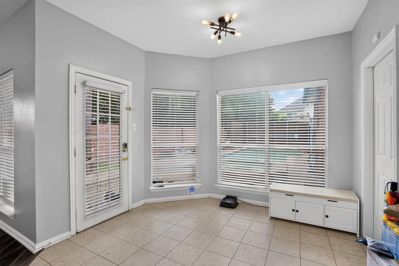 10201 Perkins Drive, Irving TX 75063 - Photo 19