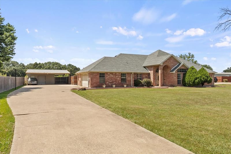 1089 Oak Hollow Lane, Combine TX 75159 - Photo 5