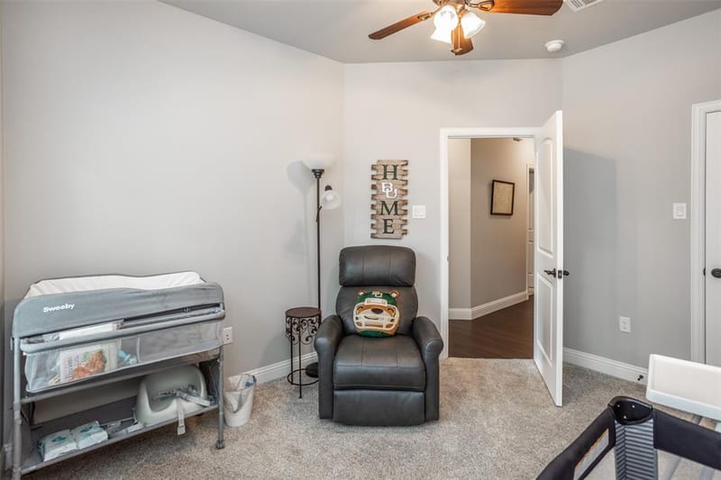 110 E Iriquois Drive, Lake Kiowa TX 76240 - Photo 38