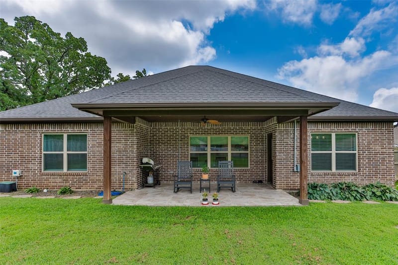 110 E Iriquois Drive, Lake Kiowa TX 76240 - Photo 25