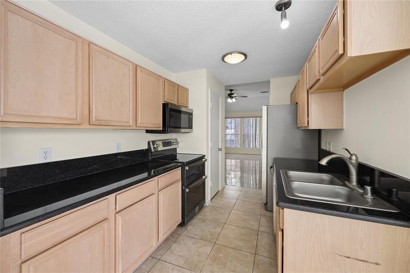 113 Bridlegate Drive, McKinney TX 75069 - Photo 2