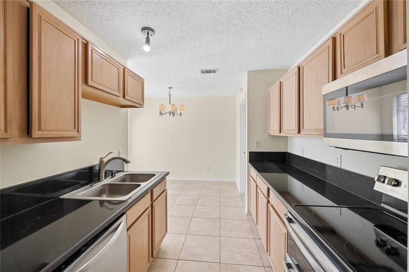 113 Bridlegate Drive, McKinney TX 75069 - Photo 3