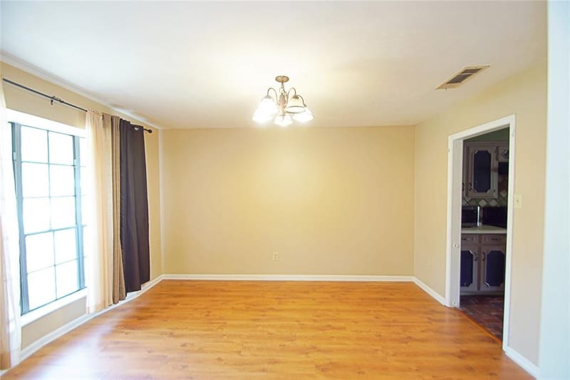 4911 Longstreet Place, Bossier City LA 71112 - Photo 2