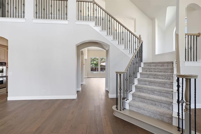 15701 Crown Cove Lane, Frisco TX 75035 - Photo 4
