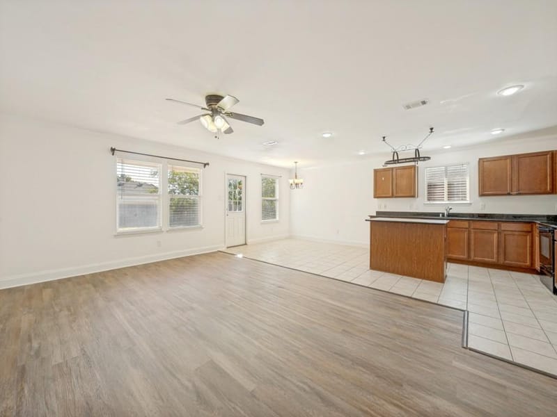 1281 Wysteria Lane, Burleson TX 76028 - Photo 5
