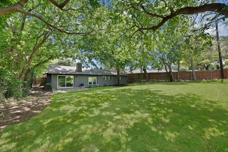 1816 Ridgmar Boulevard, Fort Worth TX 76116 - Photo 8