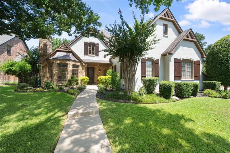 2111 Castle View Road, Mansfield TX 76063 - Photo 38