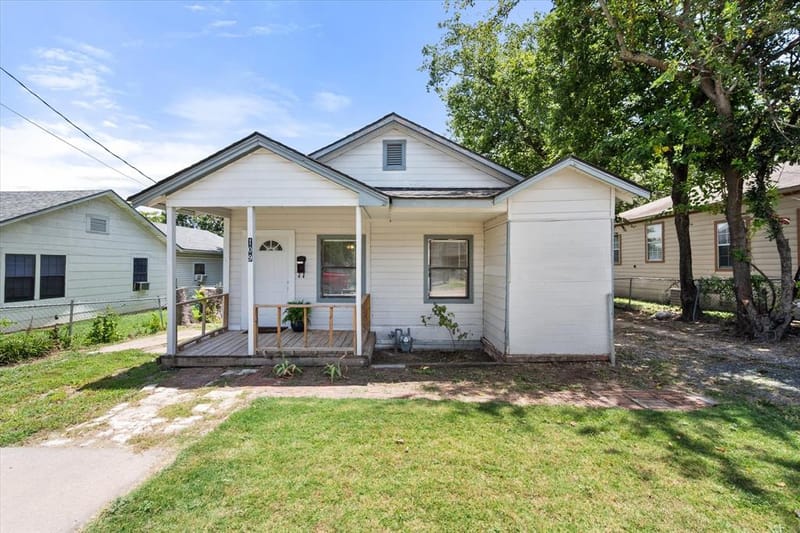 109 E Tyler Street, Ennis TX 75119 - Photo 23
