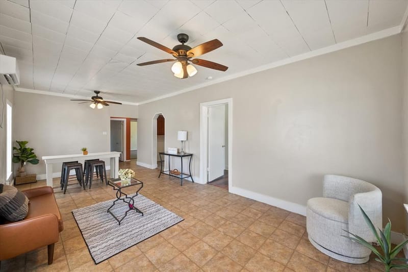 109 E Tyler Street, Ennis TX 75119 - Photo 3