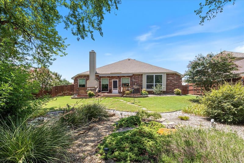 5815 Teal Court, Sachse TX 75048 - Photo 2