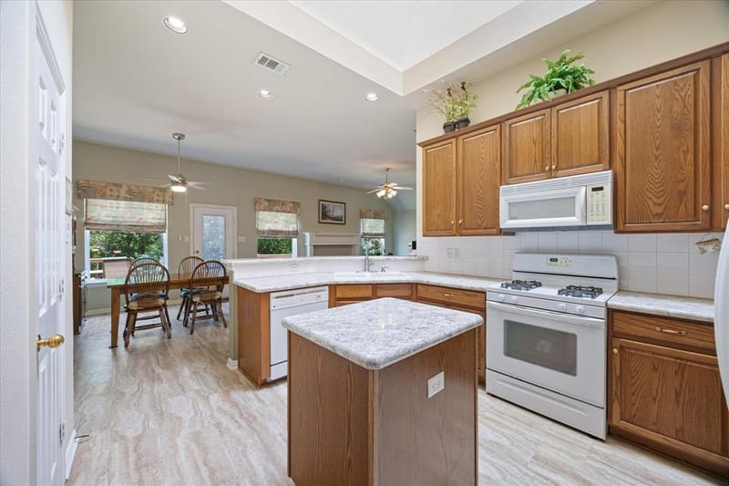 5815 Teal Court, Sachse TX 75048 - Photo 5
