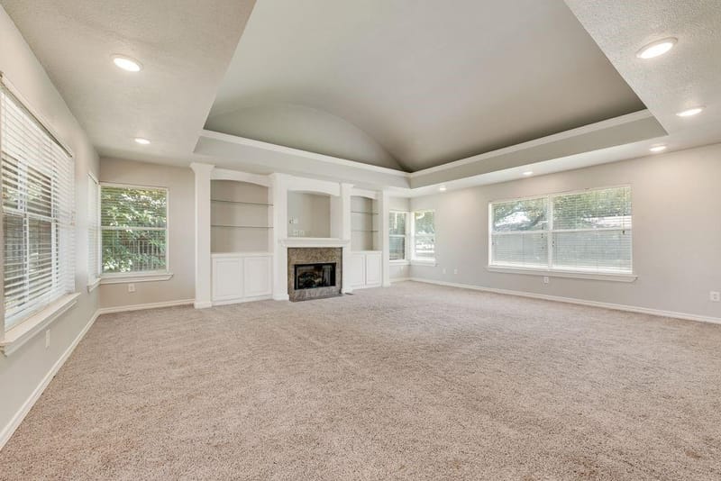 301 South Circle, Grandview TX 76050 - Photo 6