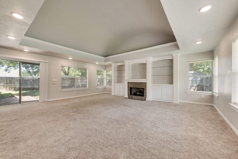 301 South Circle, Grandview TX 76050 - Photo 9