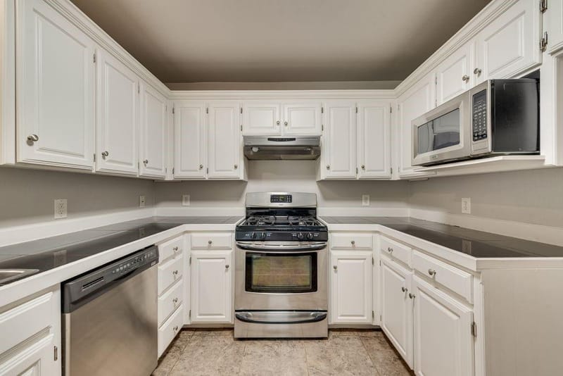 301 South Circle, Grandview TX 76050 - Photo 15