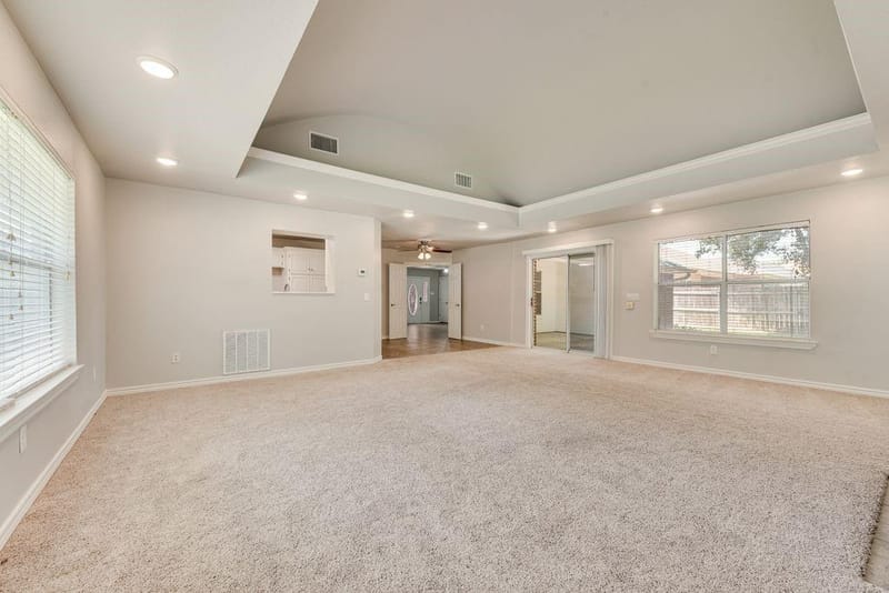 301 South Circle, Grandview TX 76050 - Photo 8
