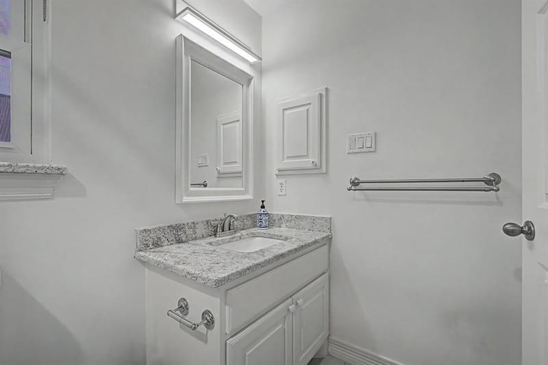 4415 Holland Avenue # D, Dallas TX 75219 - Photo 12