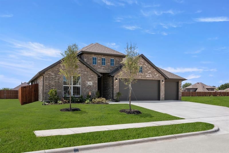 2216 Castle Rock Lane, Weatherford TX 76087 - Photo 2
