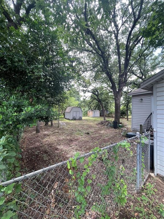 5801 Estes Avenue, Forest Hill TX 76119 - Photo 6