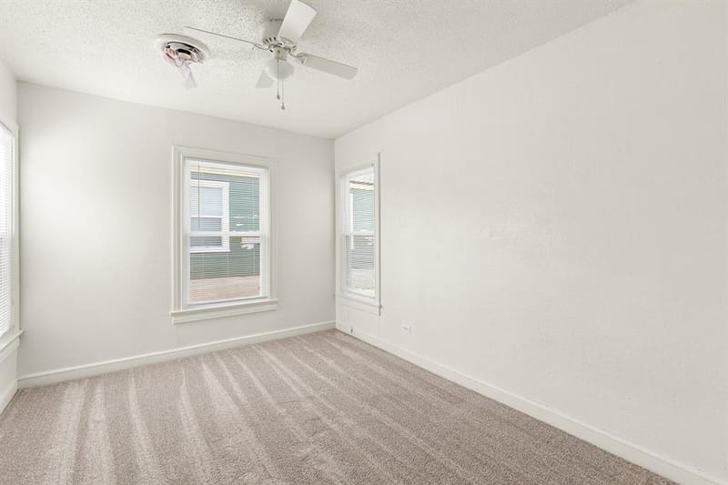 2712 Lyle Avenue, Waco TX 76708 - Photo 9
