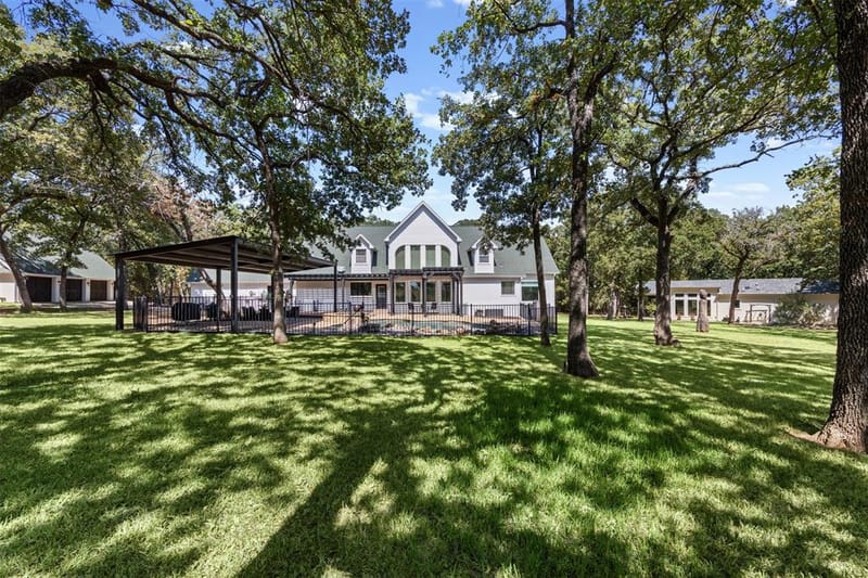 9674 Oak Meadow Lane, Pilot Point TX 76258 - Photo 2