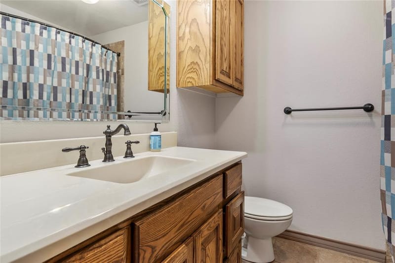 903 Winding Road, Granbury TX 76049 - Photo 13