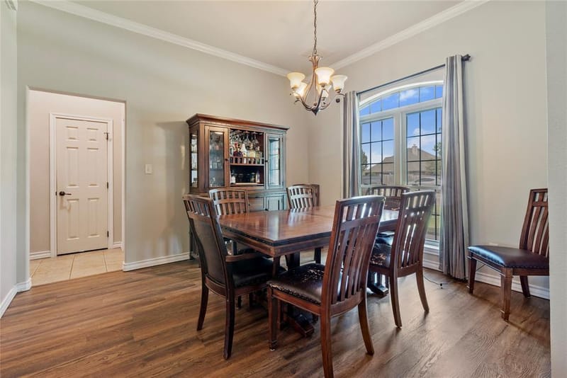 903 Winding Road, Granbury TX 76049 - Photo 7