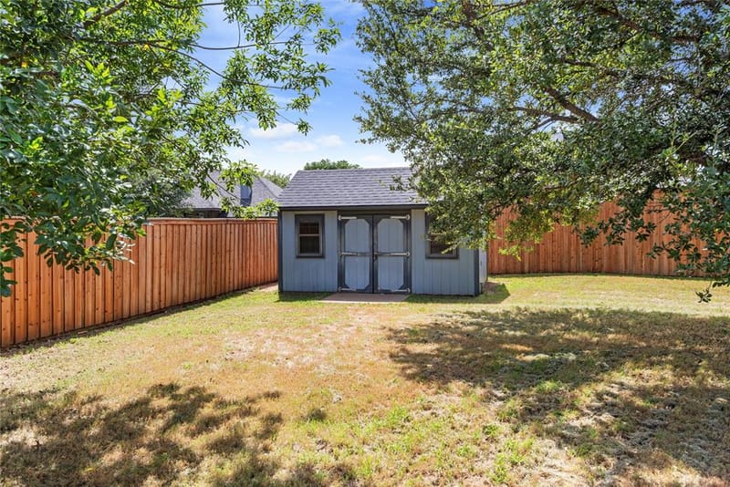 903 Winding Road, Granbury TX 76049 - Photo 19